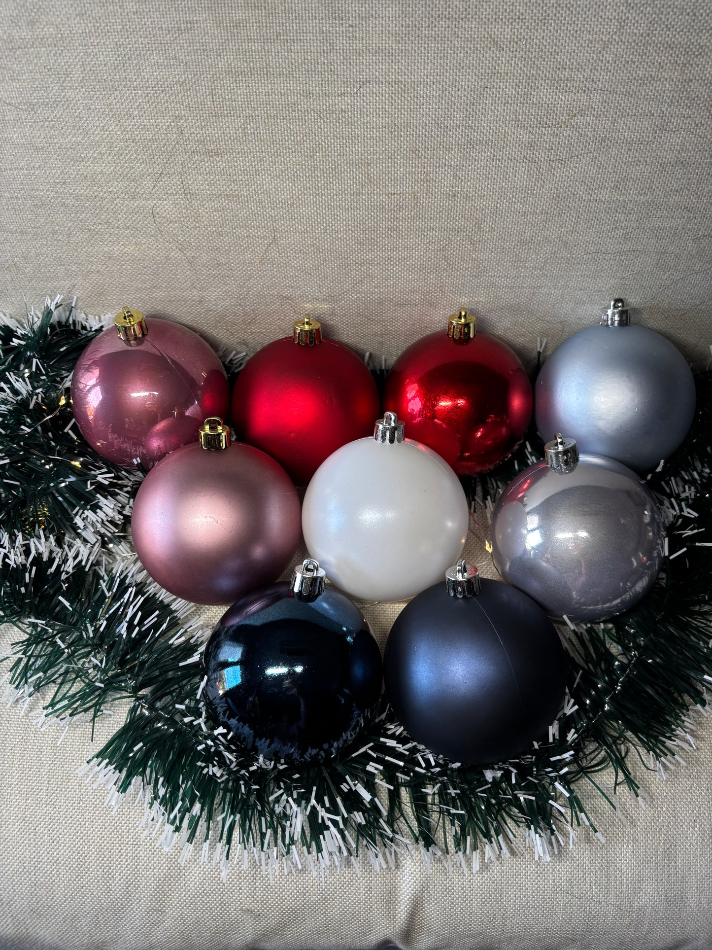 Christmas ball with first name 8cm