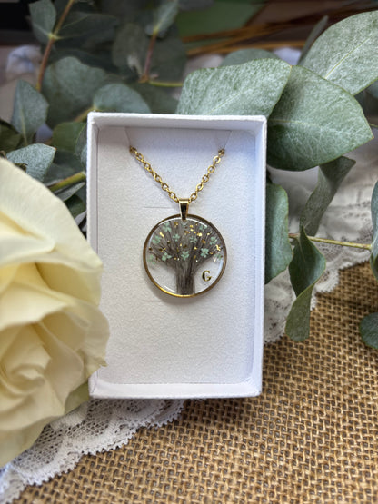 Neylia gold necklace