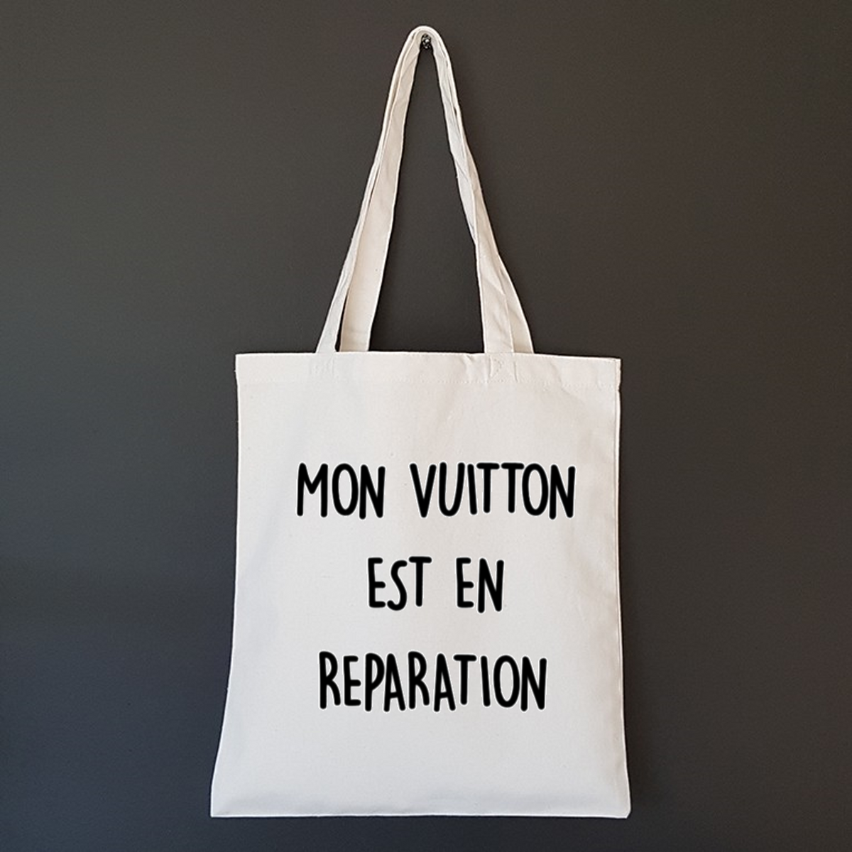 Tote bag